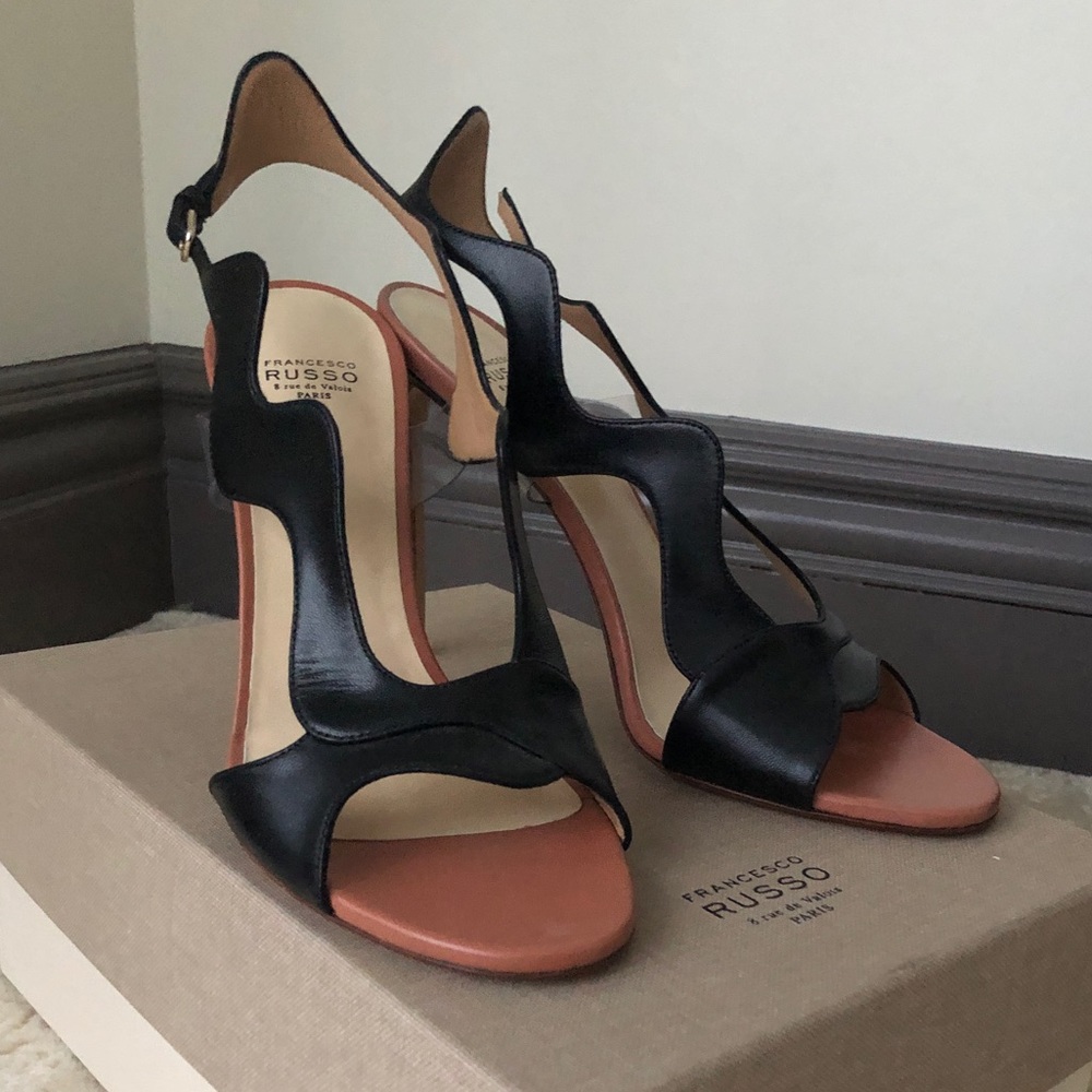 BNIB FRANCESCO RUSSO WAVY SANDAL